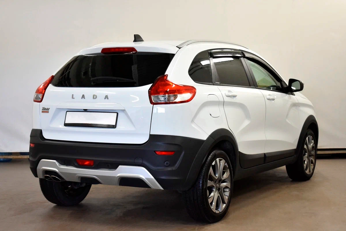 Lada Xray Cross в ваш город - фото №4